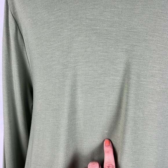 Soft Surroundings Trapeze Timely Turtleneck Green Tunic Top Womens Size L Whimsy - Picture 13 of 14